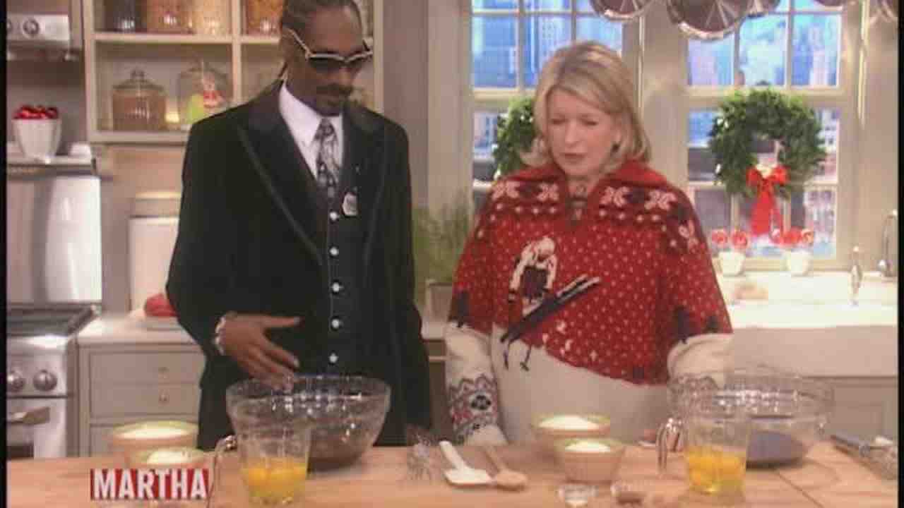 Martha stewart cooks brownies horiz